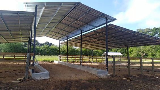 Estrutura metálica comercial